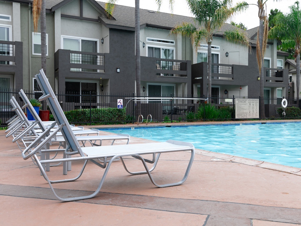 Canyon Club Apartments